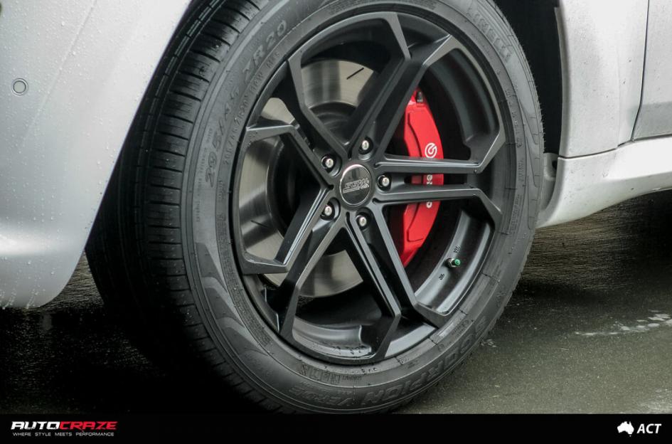 JEEP-GRAND-CHEROKEE-REVENGE-MATTE-BLACK